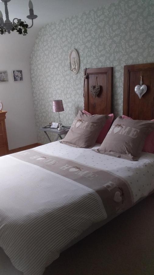 Chambre De Rose - Le Refuge Des Parachutistes - En Bordure Du Marais Neuville-au-Plain Zewnętrze zdjęcie